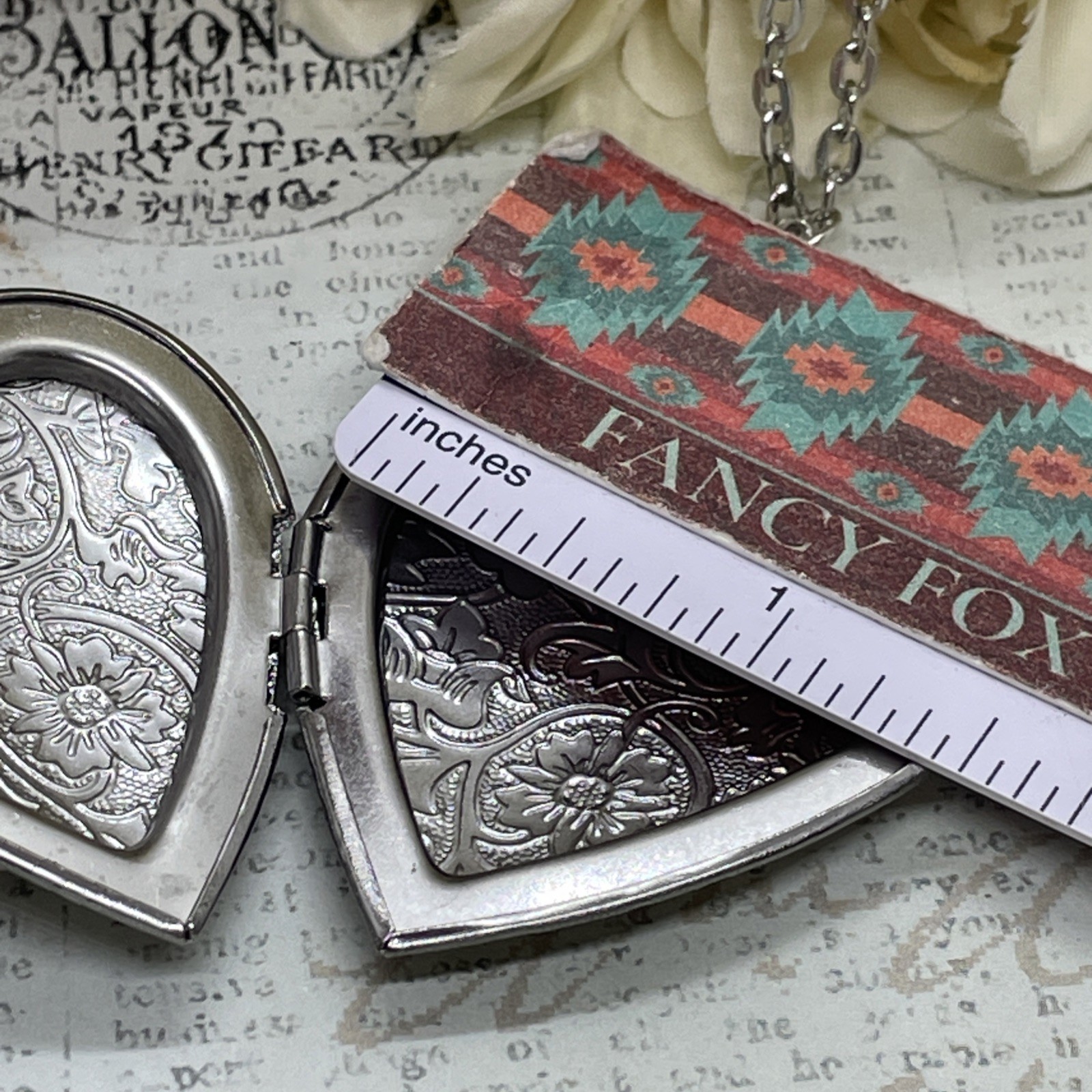 Heart Silver Locket Purple & White Birthday Gift Rose Necklace Photo wedding