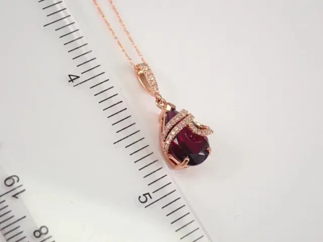 1.45Ct Pear Cut Lab Created Garnet Women Pendant 14K Rose Gold Plated Silver 18″