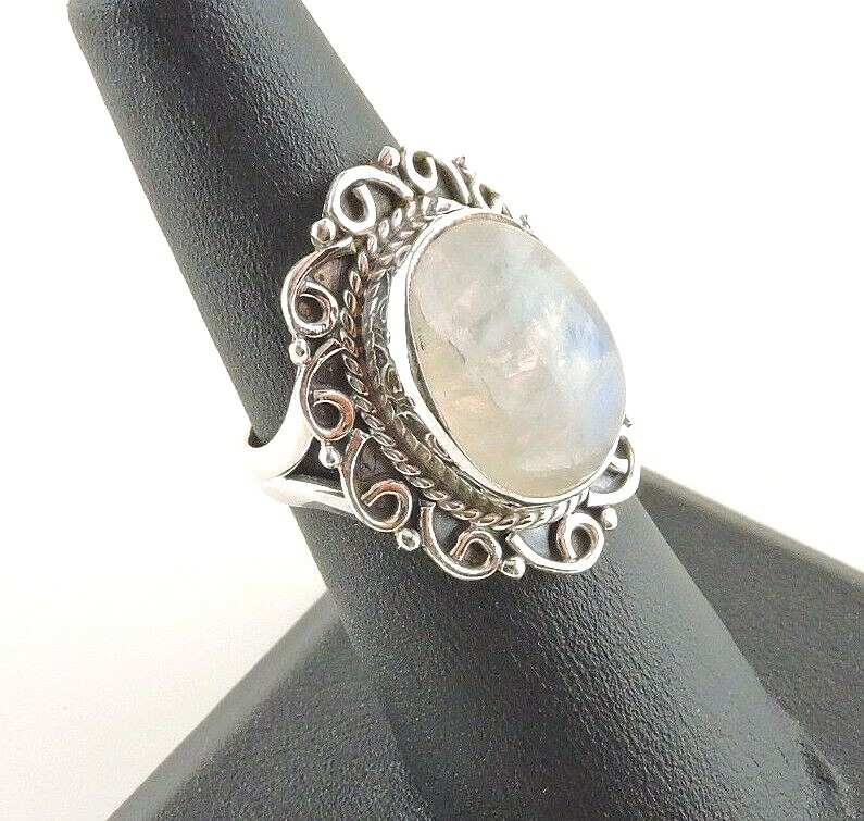 Sterling Silver 14 ct Oval Moonstone Ring