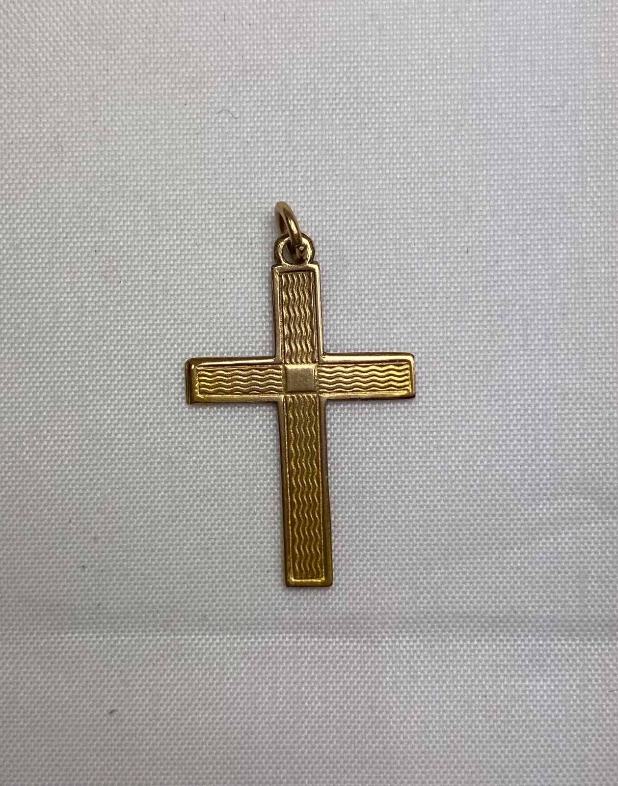 9 Carat Karat Gold Small Petite Antique Estate Embossed Cross Pendant