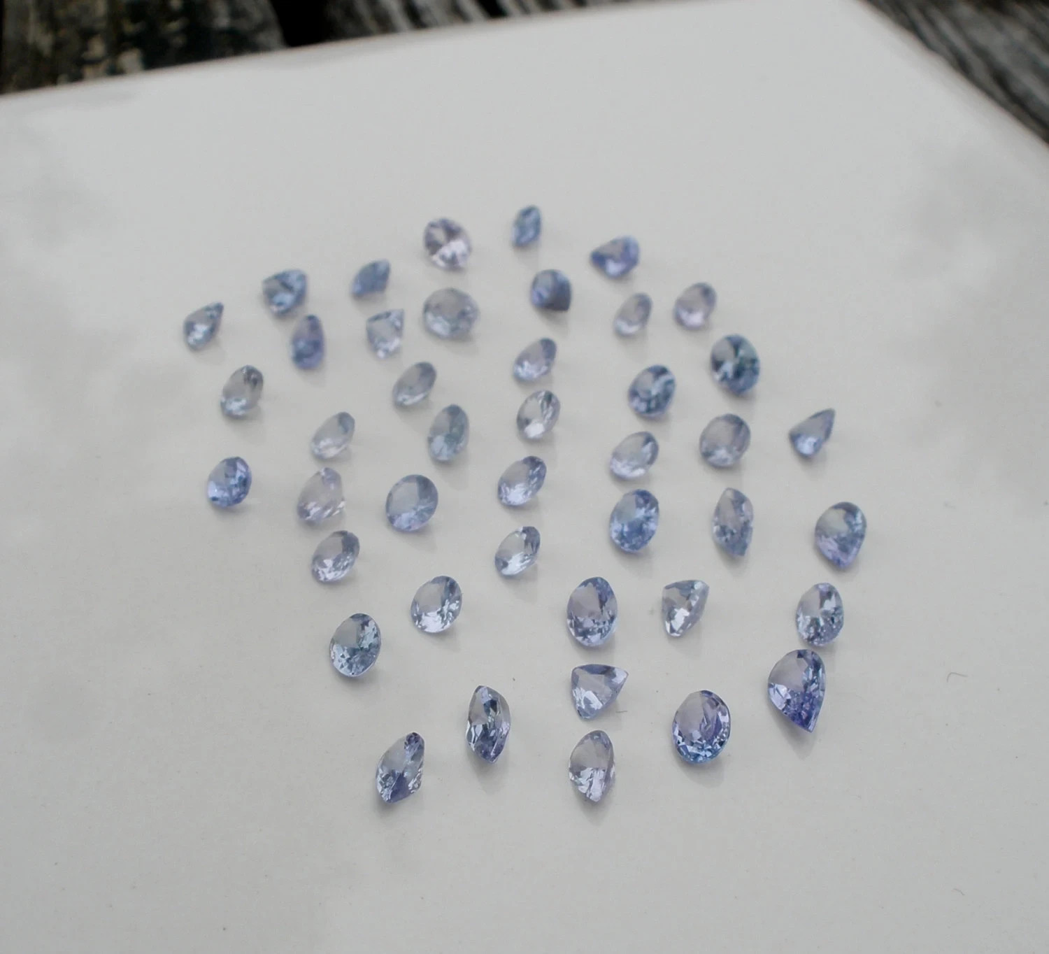 Tanzanite gem mix loose parcel over 5 carats for Jewelry, Crafts and Collecting