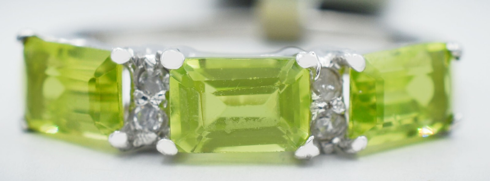 GENUINE 2.34 Cts PERIDOT & DIAMOND RING 10k WHITE GOLD – Free Appraisal Service