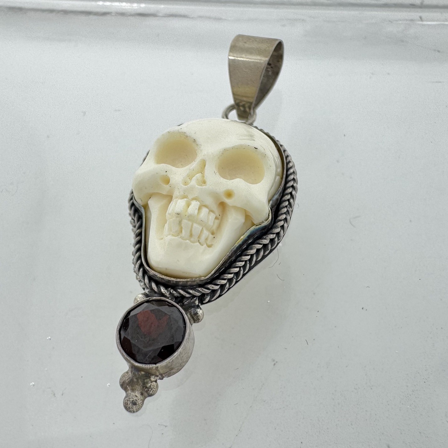 Sterling Silver Skull Carved Bovine None W/ Garnet Pendant 1.75”