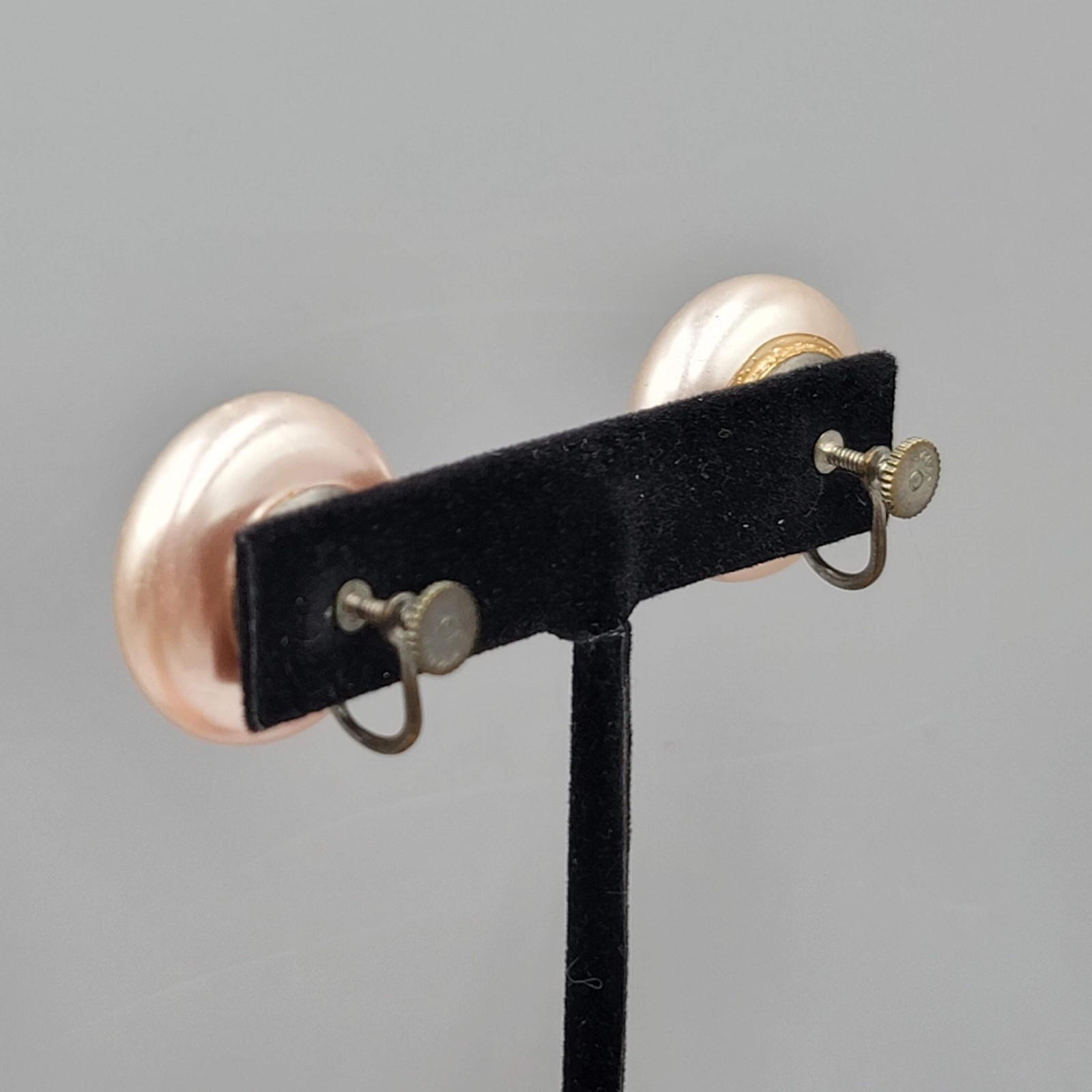 Vintage Pearlized Very Light Pink Round Clip on Earrings Screw Back 1″