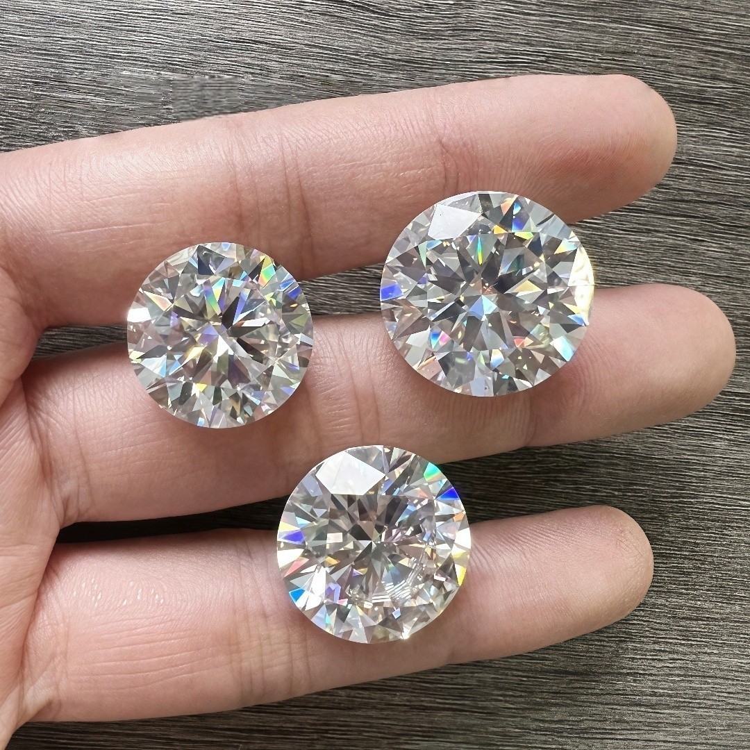 0.1-5ct GRA Certified D Color Loose Moissanite VVS1 Round Cut for Jewelry Making