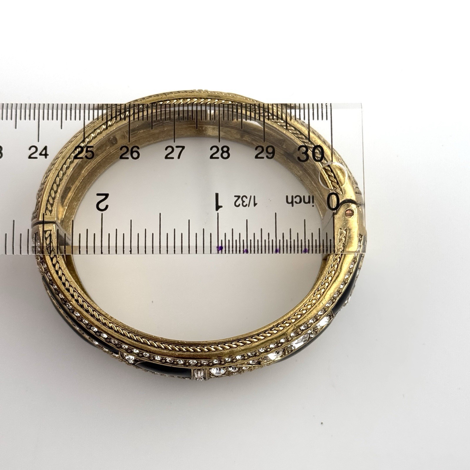Heidi Daus “To Tie For” Signed Swarovski Crystal Hinge Bangle *Rare*