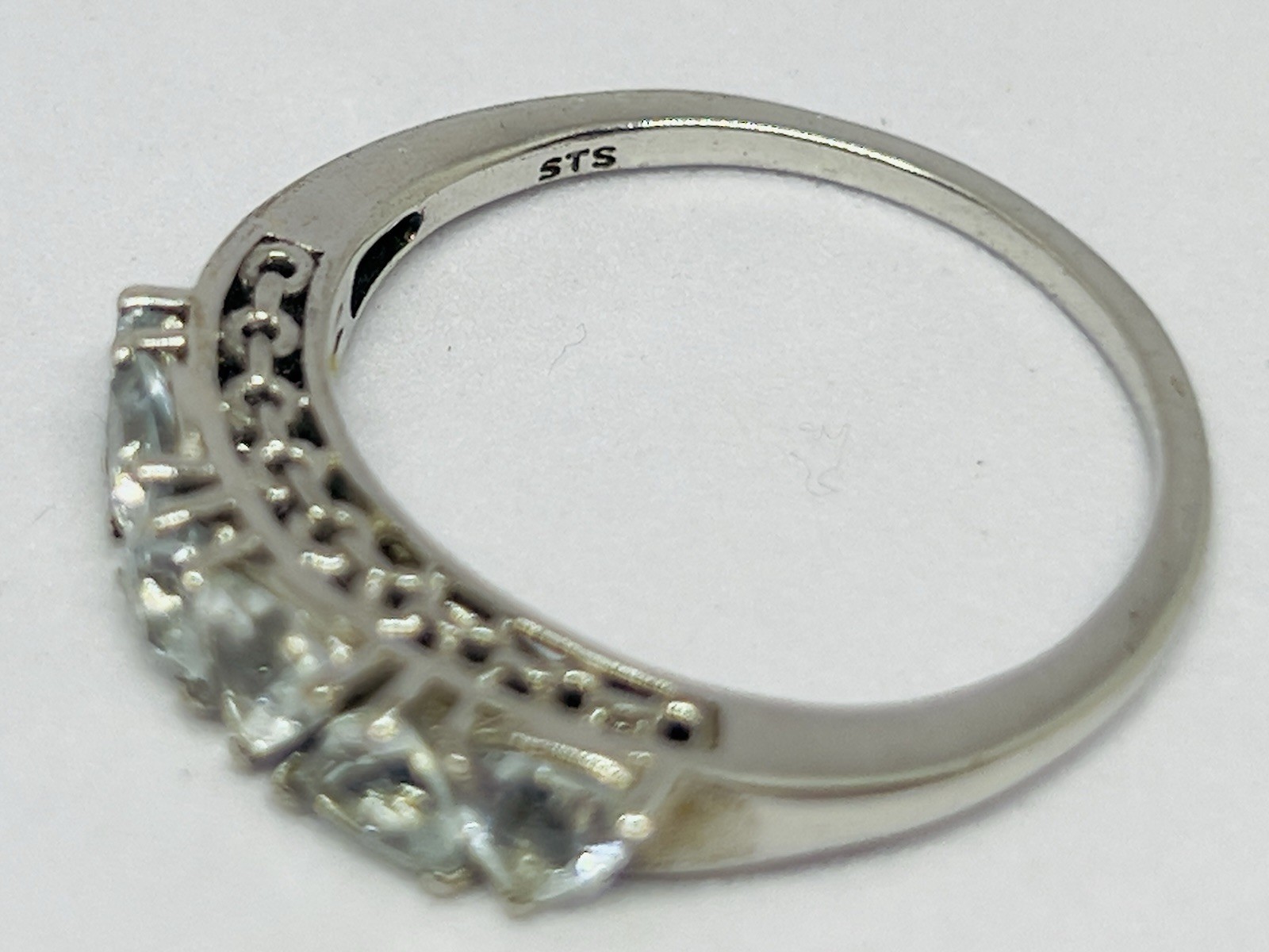 STS 925 Silver Very Light Blue Aquamarine Trillion Gemstone Band Ring Sz 9