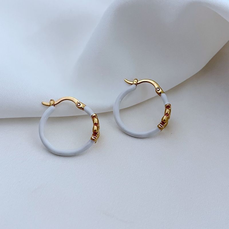 New Tory Small Eleanor white & Gold hoop Earrings with paper plated with Jewelr