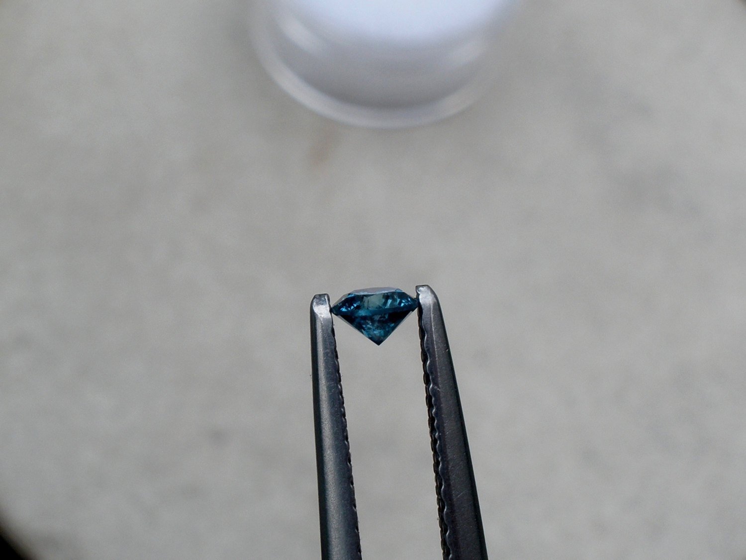 Blue Natural Diamond loose faceted Round 3mm