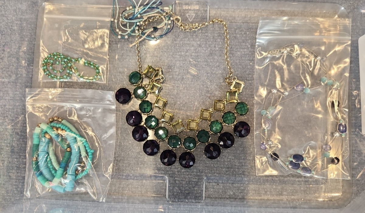 Jewelry Wearable Blue & Green Collection 5 Lbs Lot #705 See Description