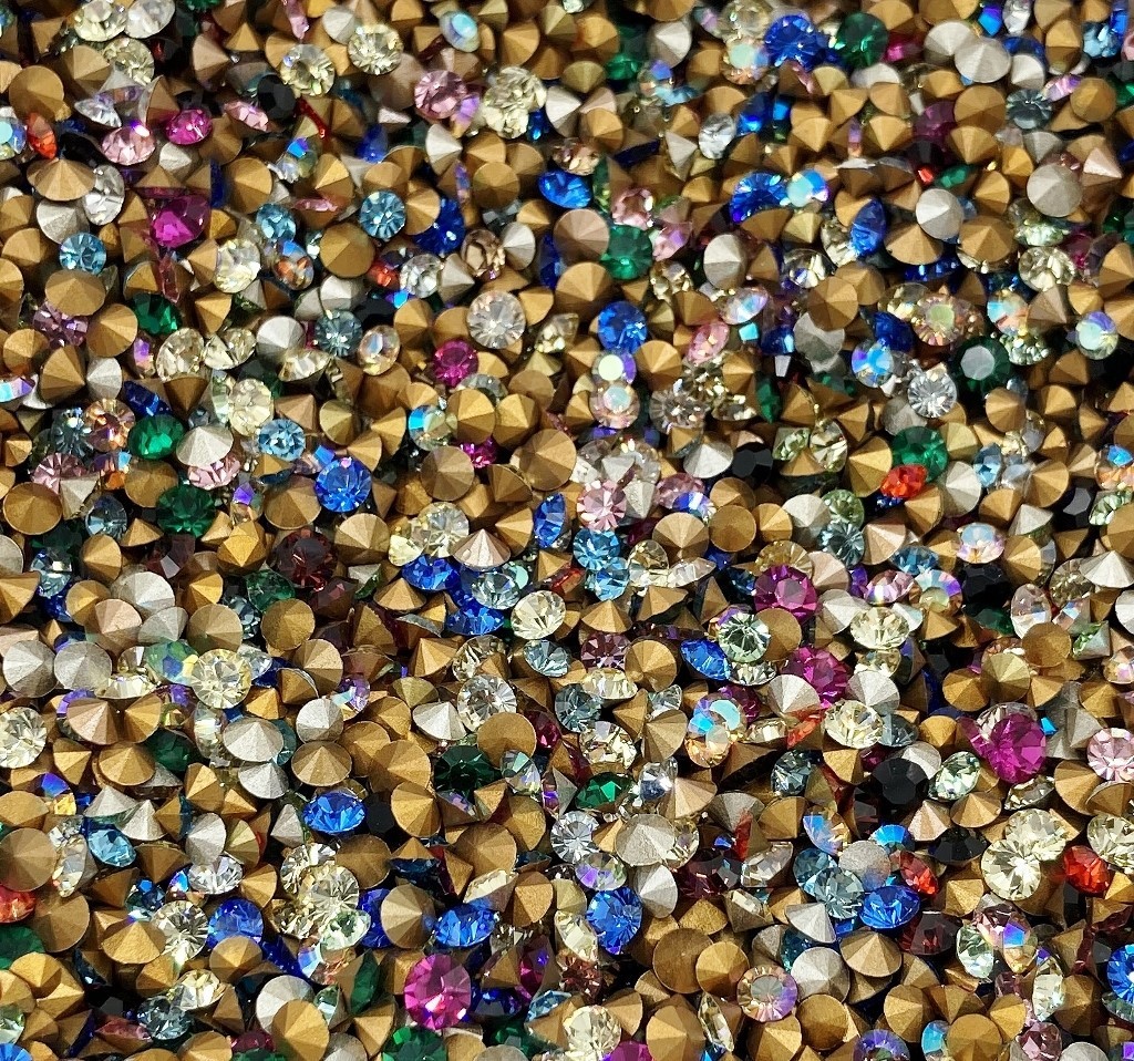 200 Vintage Swarovski Crystal 3mm To 4mm Small Rhinestones – Jewelry Repair J50