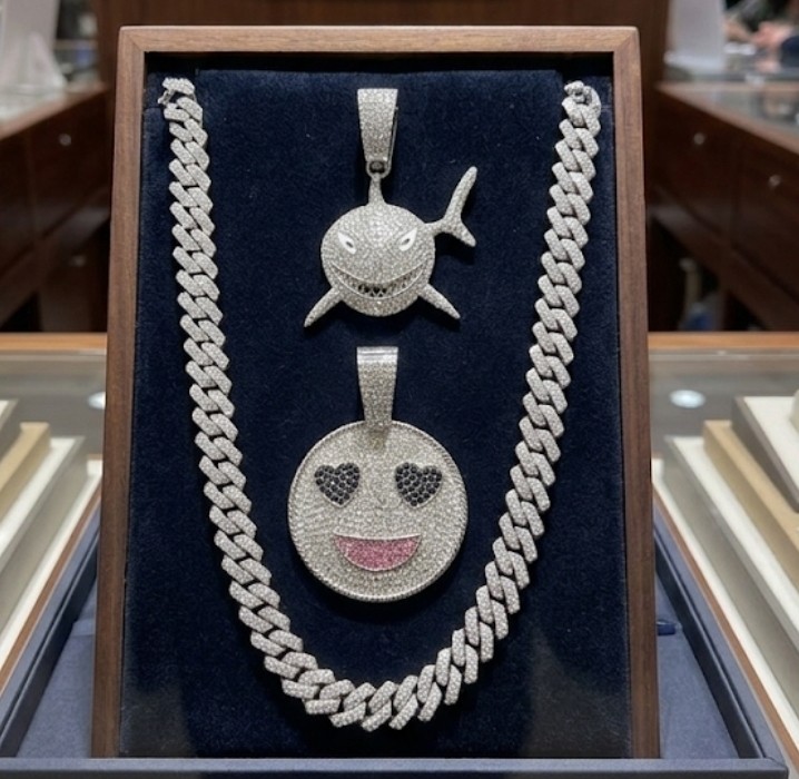 Iced Out Cuban Chain & 2 Pendants Set – Silver Plated with CZ Stones 24″×14mm