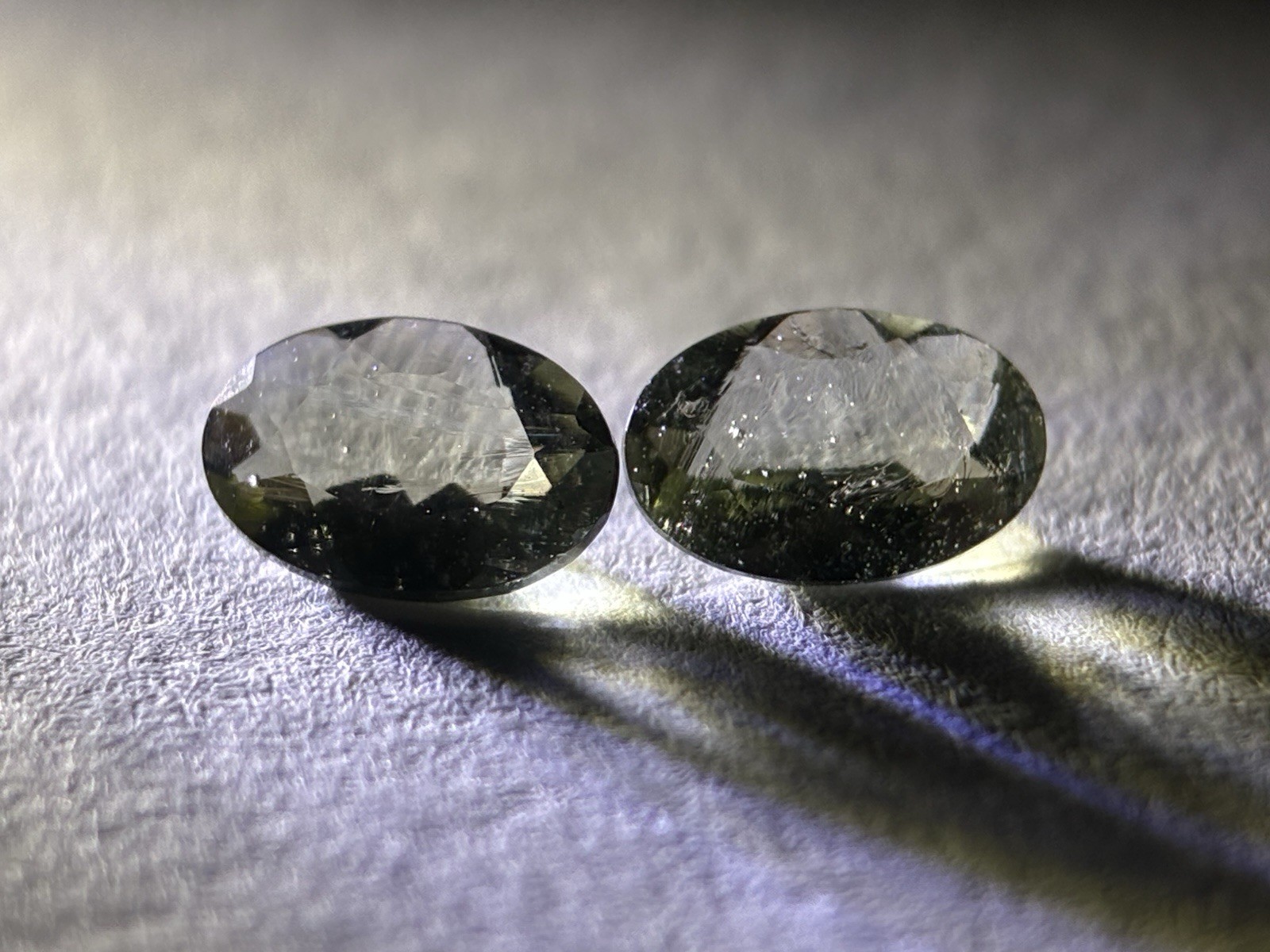 Moldavite 6×4 mm Oval Cut Loose Gemstone Matching Set Czech Republic 2 Pieces