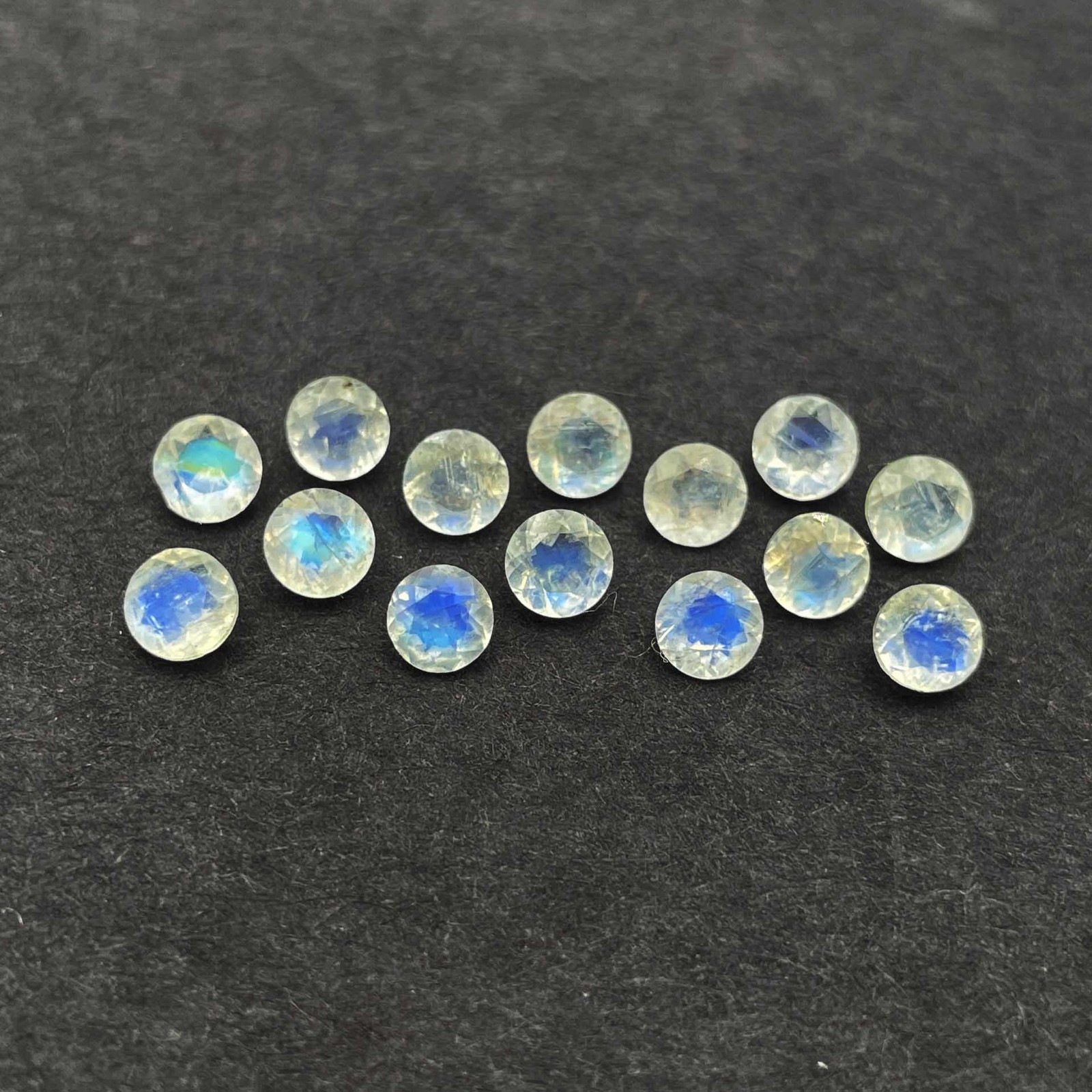 Natural Rainbow Moonstone Round Cut Loose Gemstone Lot 100 Pcs 4 MM