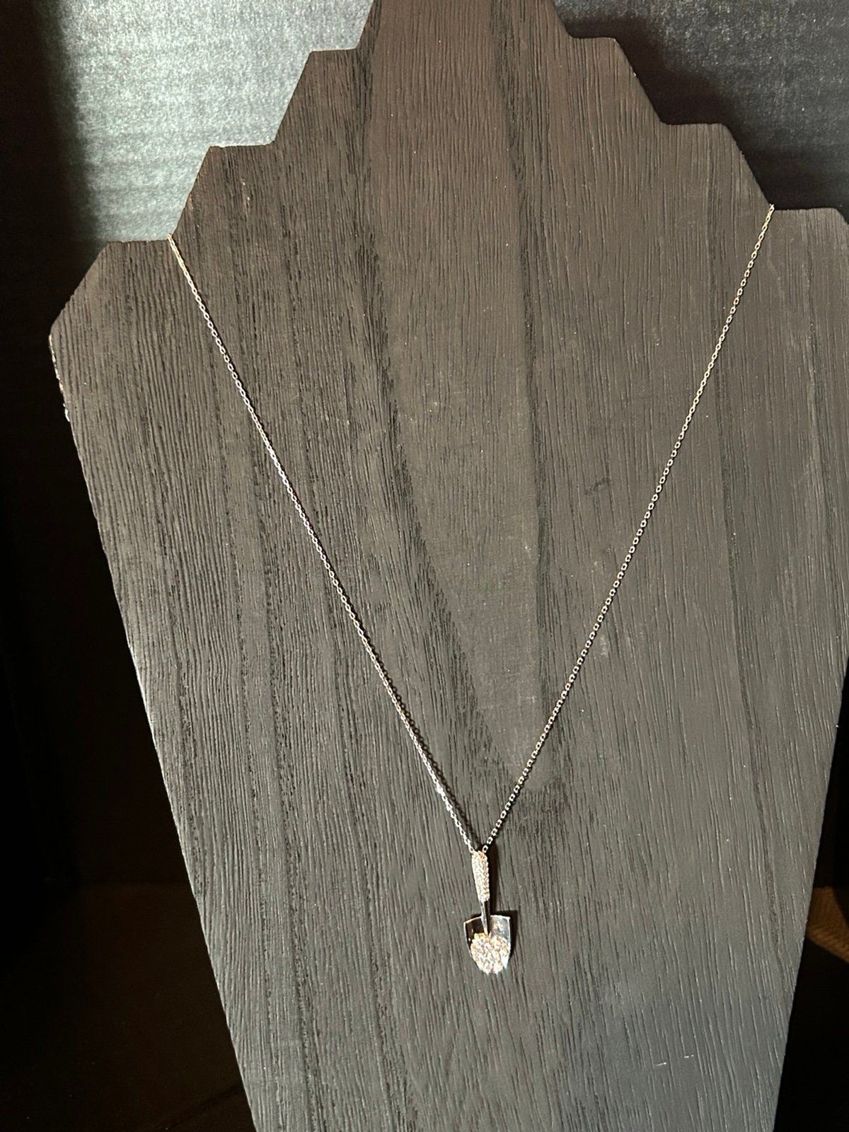 925 Sterling Silver Necklace with Shovel Pendant