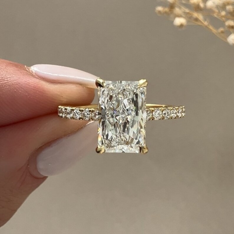 IGI 2.40 CT Radiant Cut Lab Grown Diamond Solitaire Wedding Ring 14K Yellow Gold