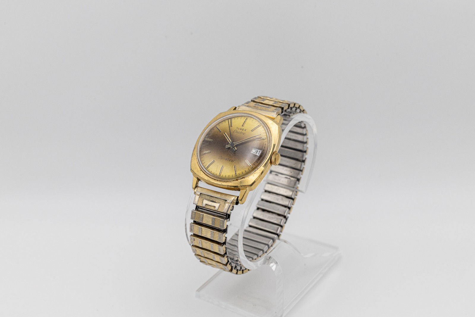 Vintage Timex Electric Dynabeat Gold Tone Watch Great Britain – Running