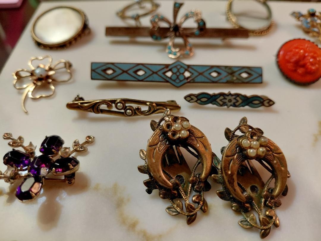 Antique Victorian Jewelry Lot Gold Filled, Mourning Brooches.