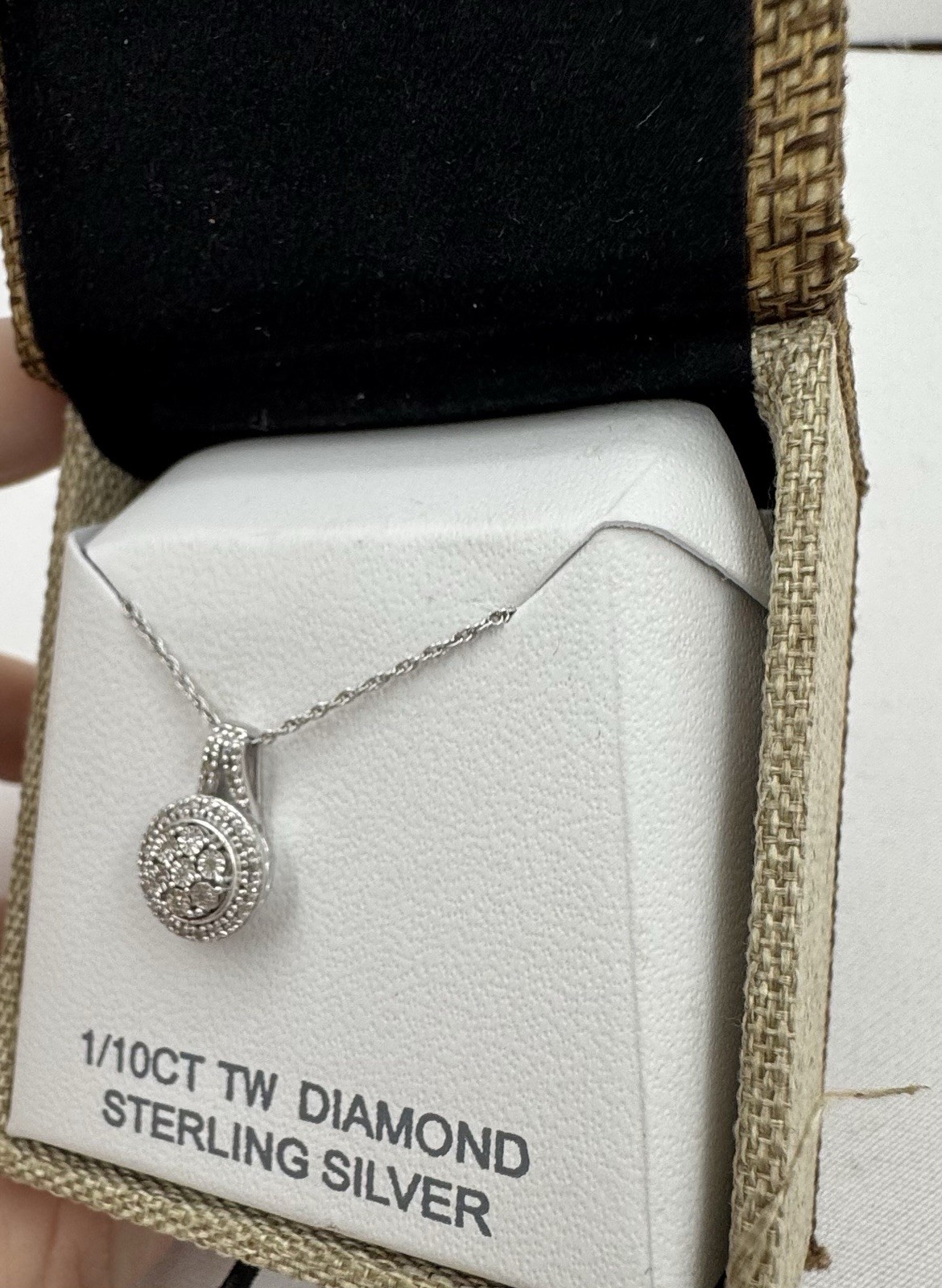 0.10 ctw Round Diamond Pendant Necklace, 925 Sterling Silver Cable Chain 18″