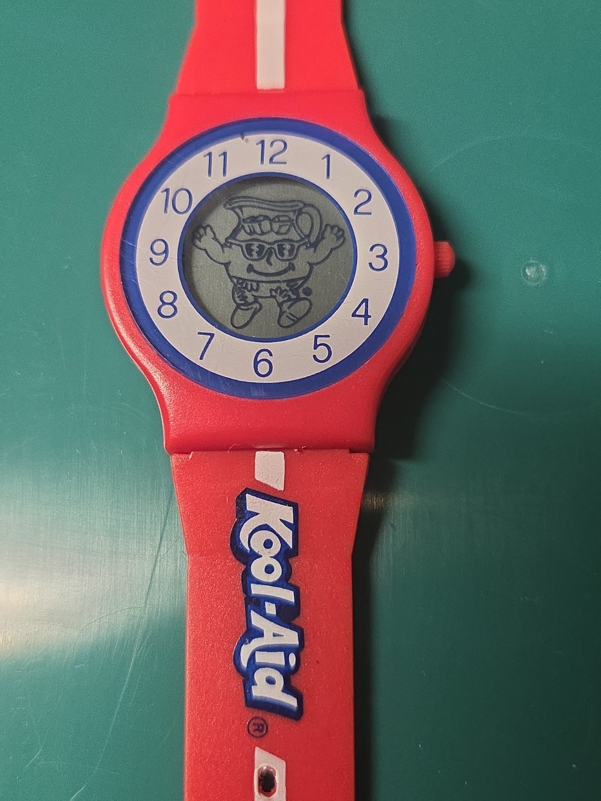 VINTAGE KOOL-AID ADULT RED DIGITAL WATCH KOOL-AID MAN FACE UNTESTED UNUSED