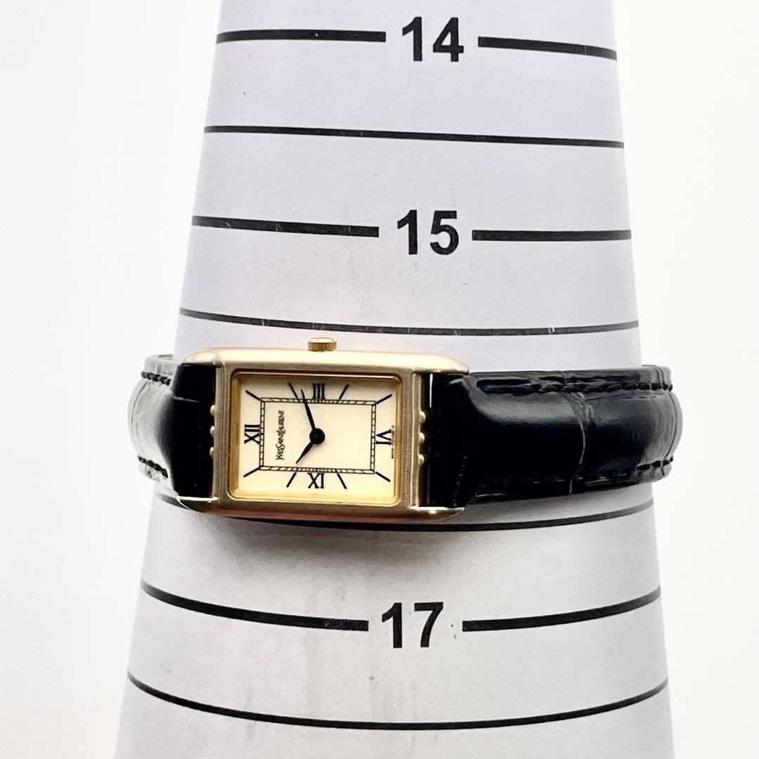 YSL Yves Saint Laurent Tank 5420-F46860 White Quartz Watch Japan 0712157