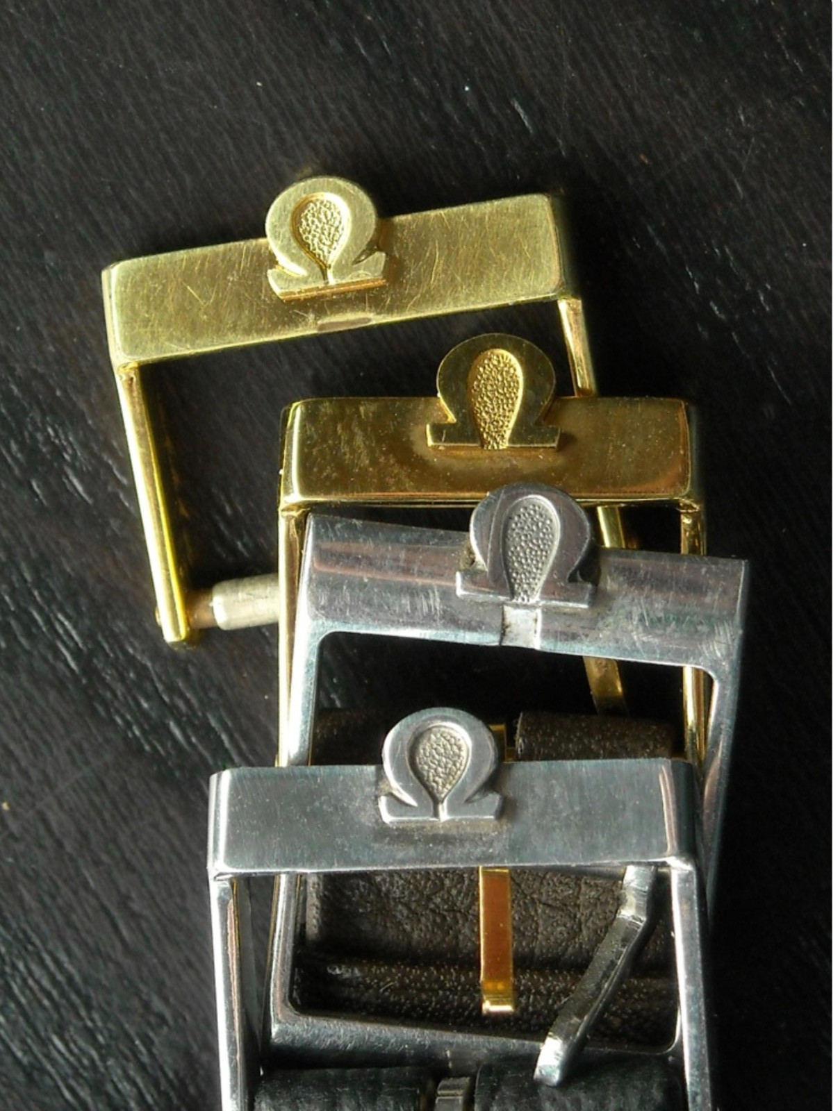 VINTAGE STEEL OR GOLD PLATED OMEGA BUCKLE 16mm INTERNAL DIAMETER – NO STRAP