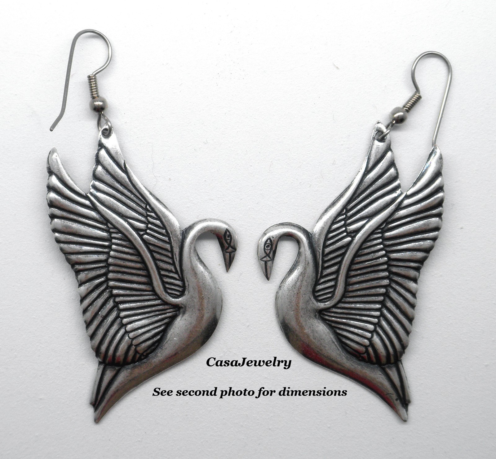 #1751ER ANTIQUED .925 STERLING SILVER PLATED L/R SWAN W/HANG HOLE – 1 Pair