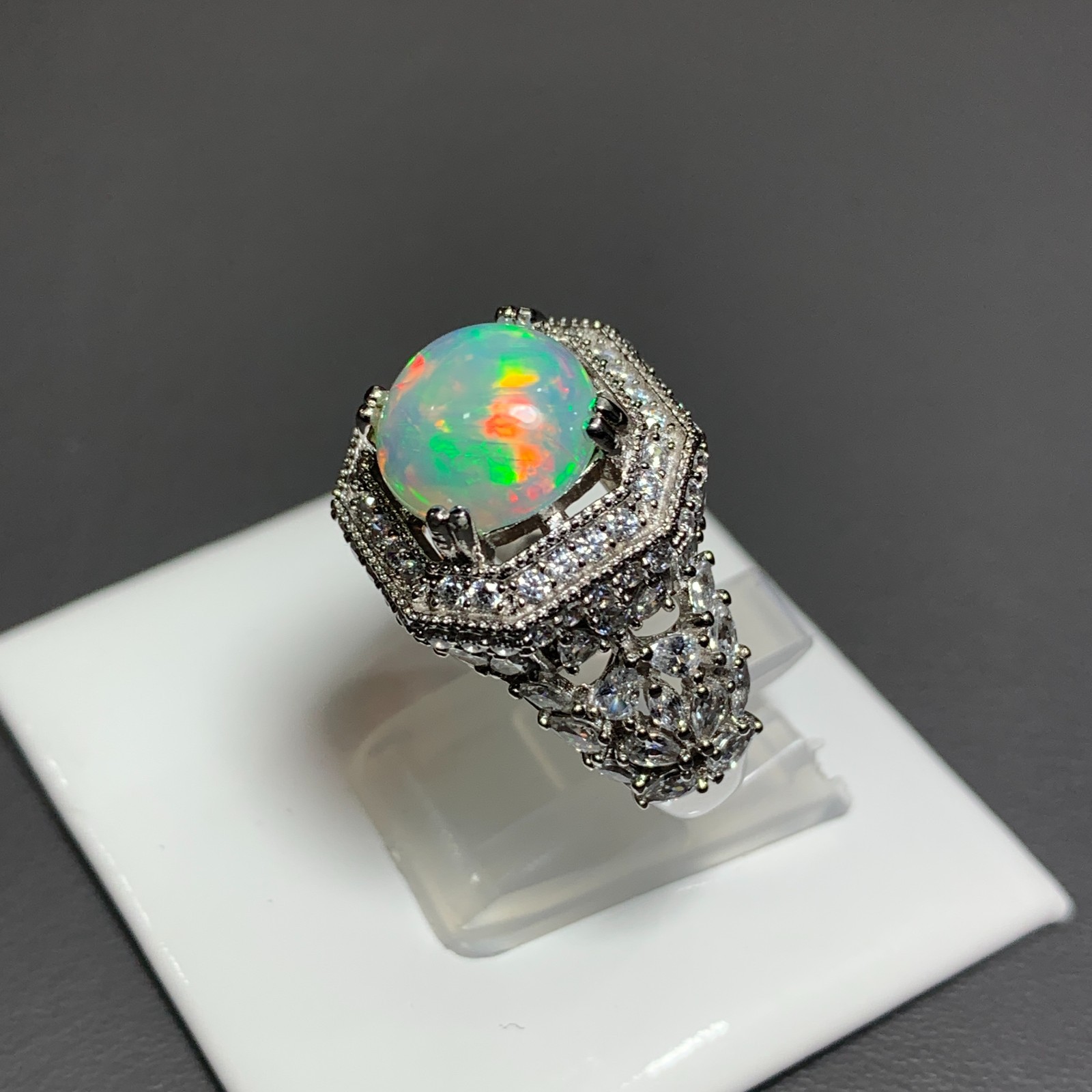 Natural 3.00 Ct Full Fire Ethiopian White Opal Designer 925 Silver Ring