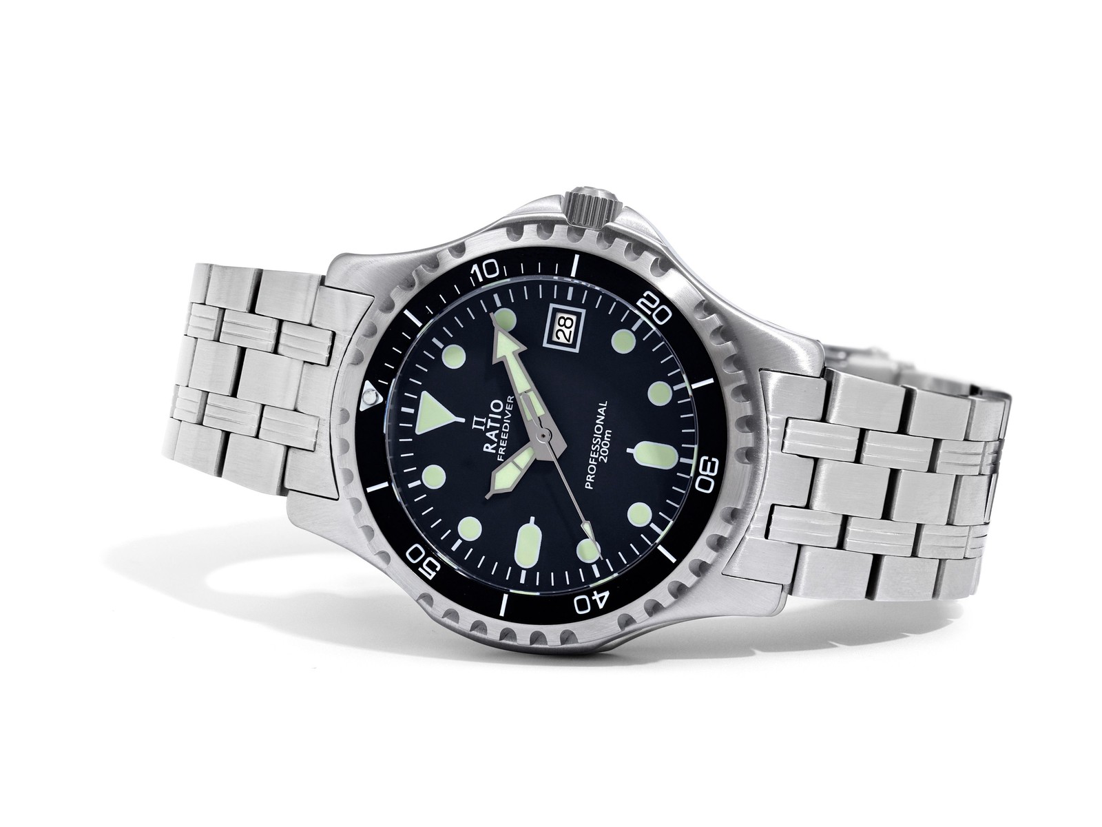 Ratio FreeDiver Professional Sapphire Black Dial Quartz RTF005 200M Men’s Watch