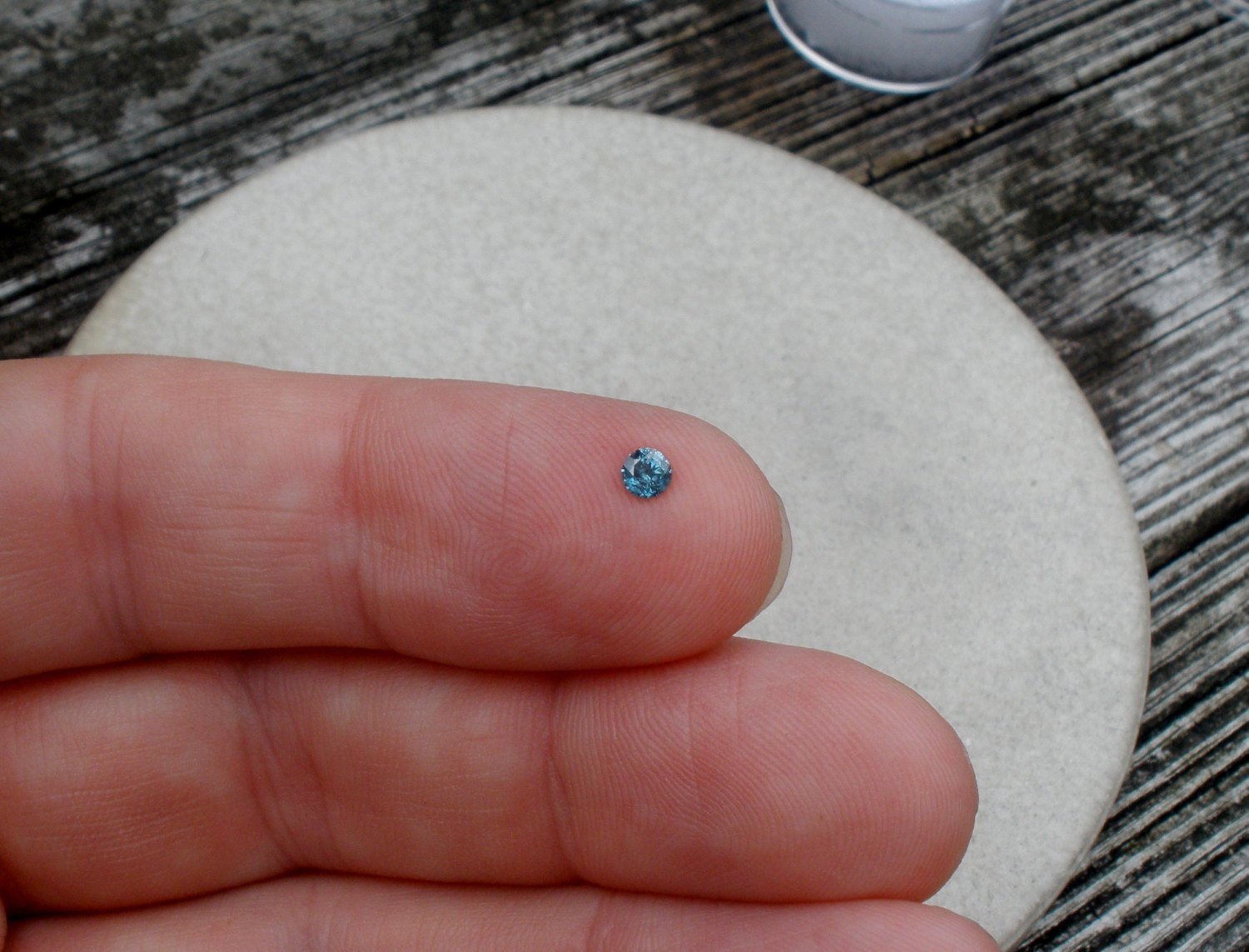 Blue Natural Diamond loose faceted Round 3mm