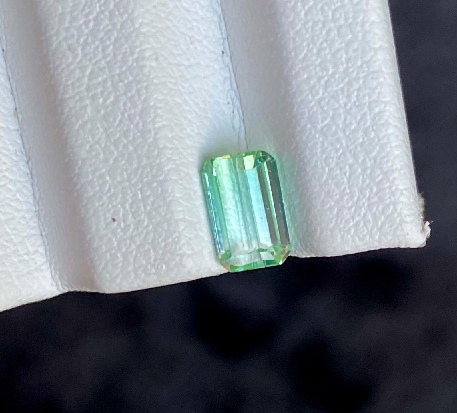 1.20 Carats Eye Clean Natural Tourmaline Losse Gemstone Afghanistan.