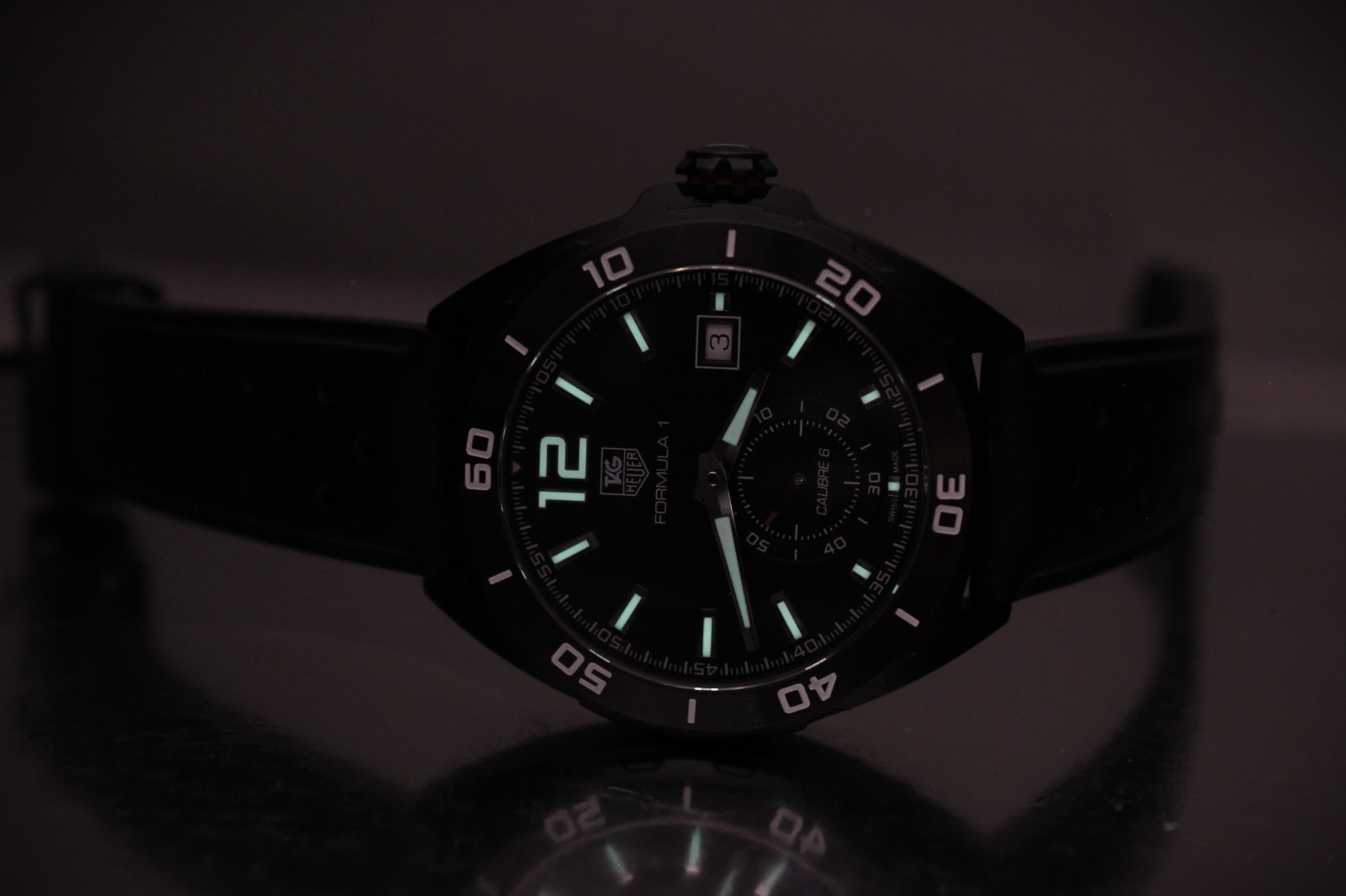 Tag Heuer Formula 1 Calibre 6 Automatic Black DLC Steel WAZ2112 6-Month Warranty