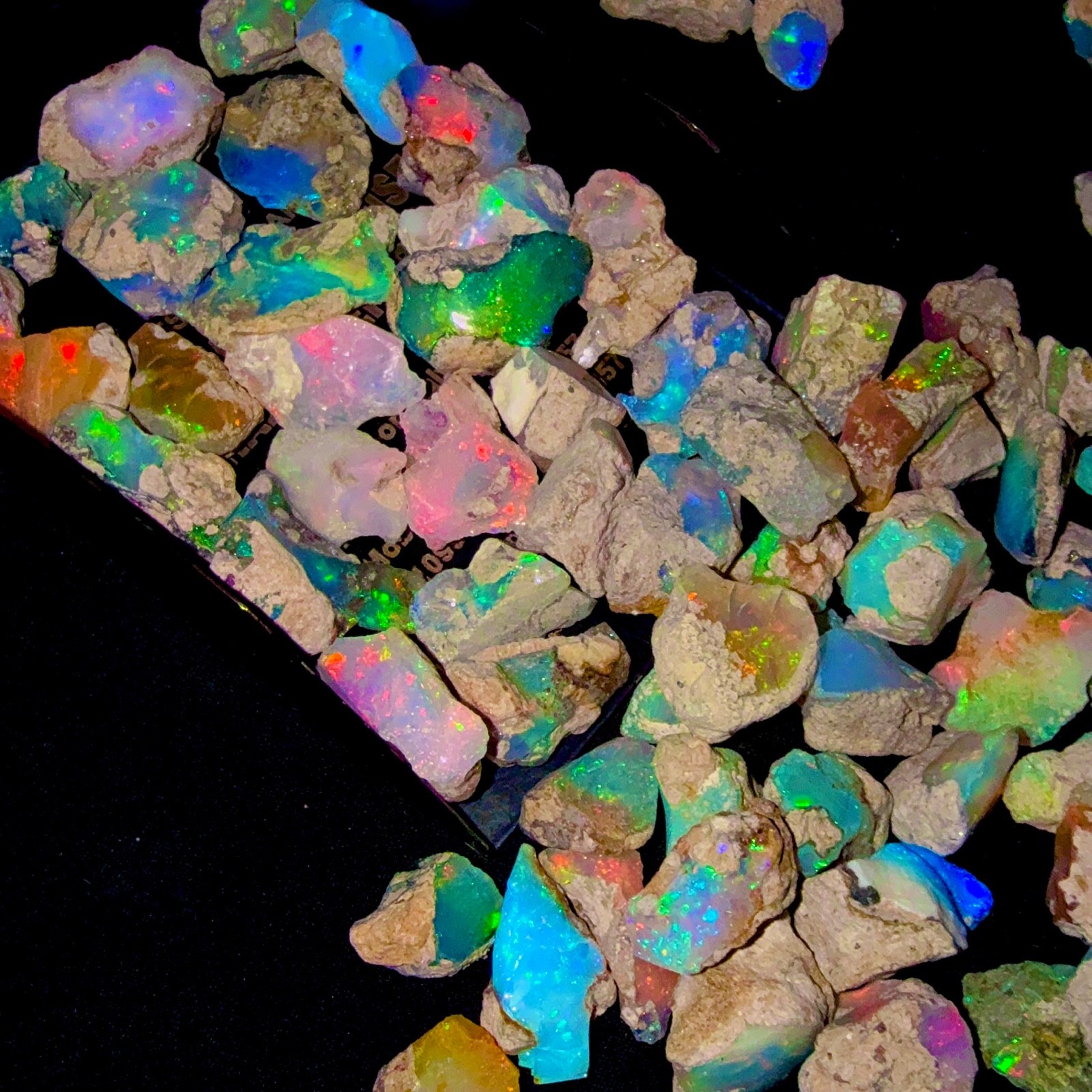 Opal Rough Lot 20 Pieces AAA cut grade rough Natural Ethiopian Welo Dry Opal Raw