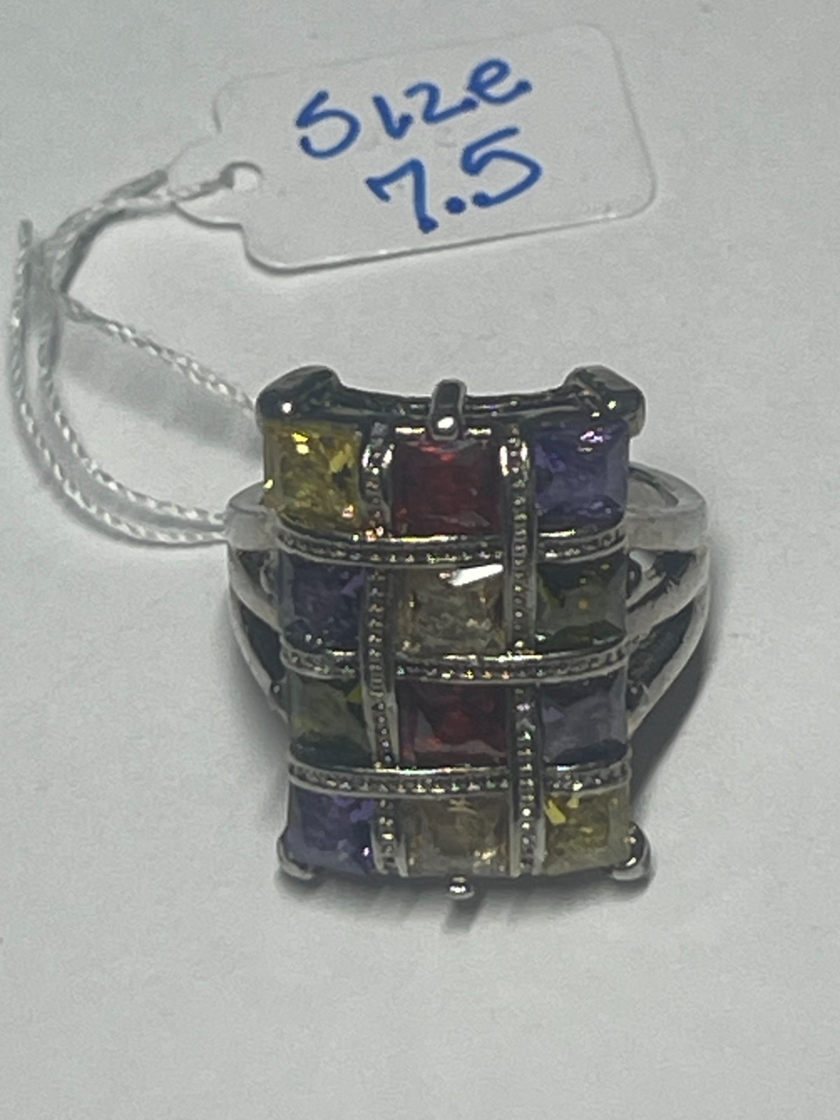 Gianna-style geometric cocktail ring sz 7.5