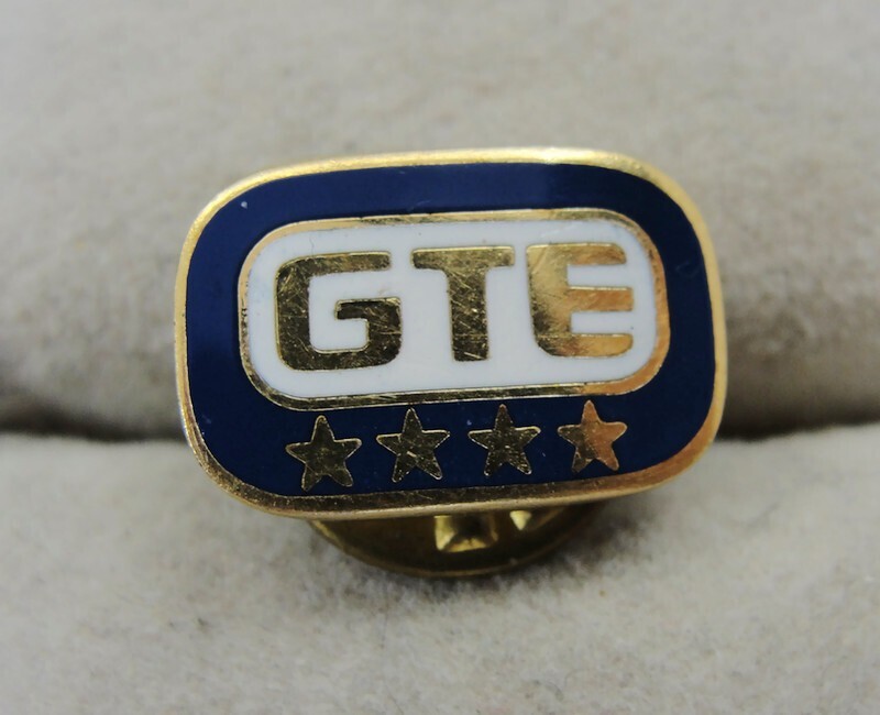 GTE 4 Star 1/10 10Kt Yellow Gold Filled Emblem Tie Tack Lapel Pin