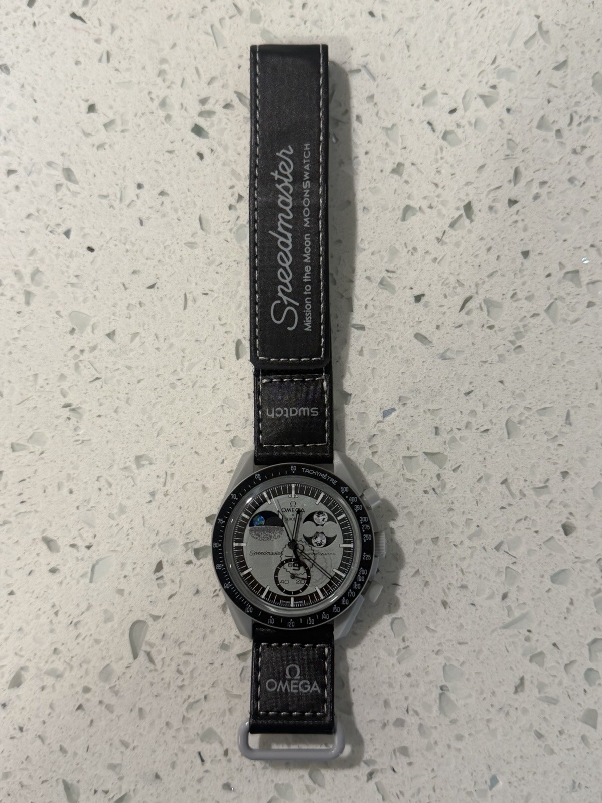 Swatch MoonSwatch Mission to Earthphase Bioceramic Chronograph w/box and giftbag