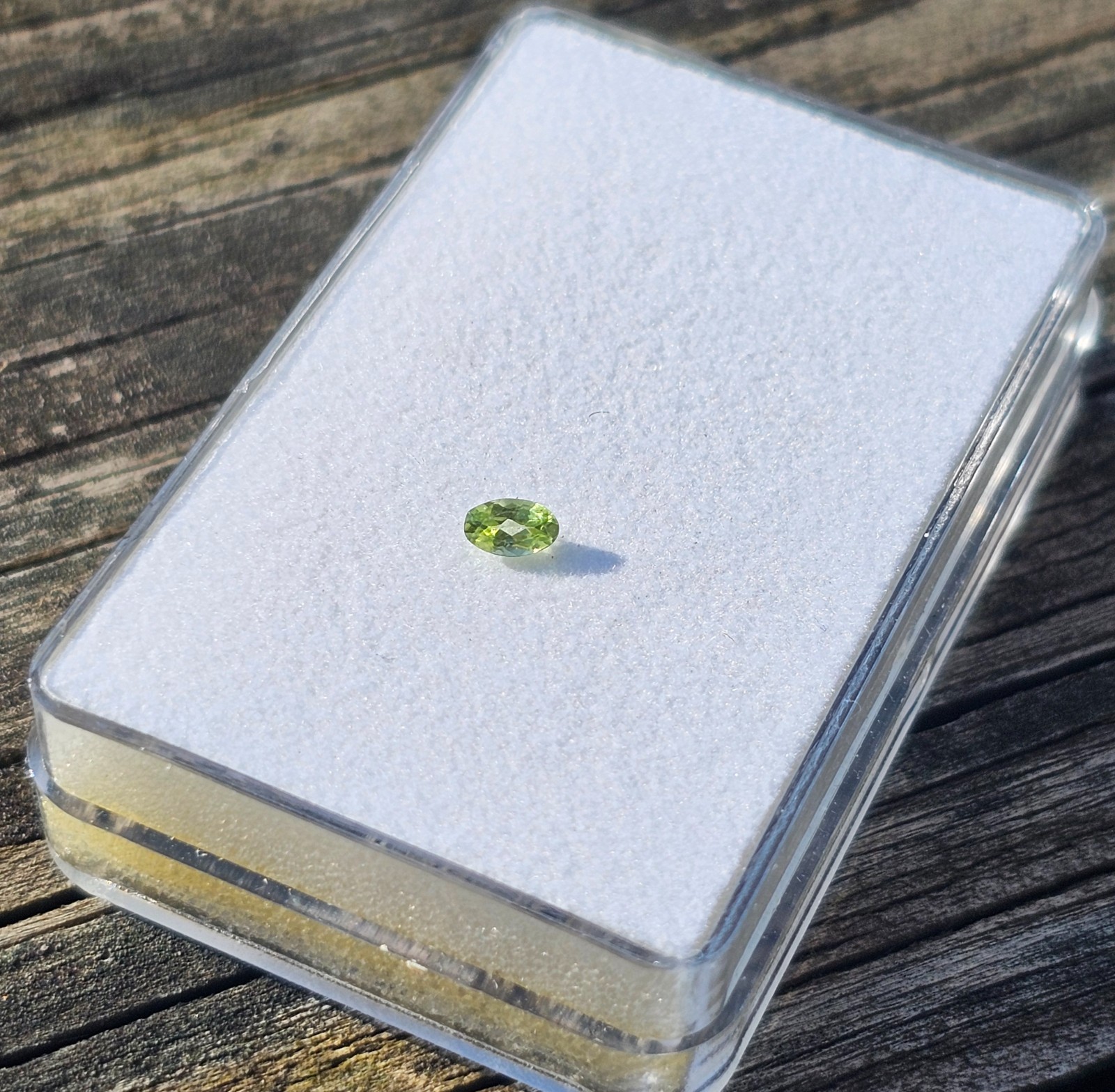 Peridot 4.5×2.7mm Oval Loose Stone!