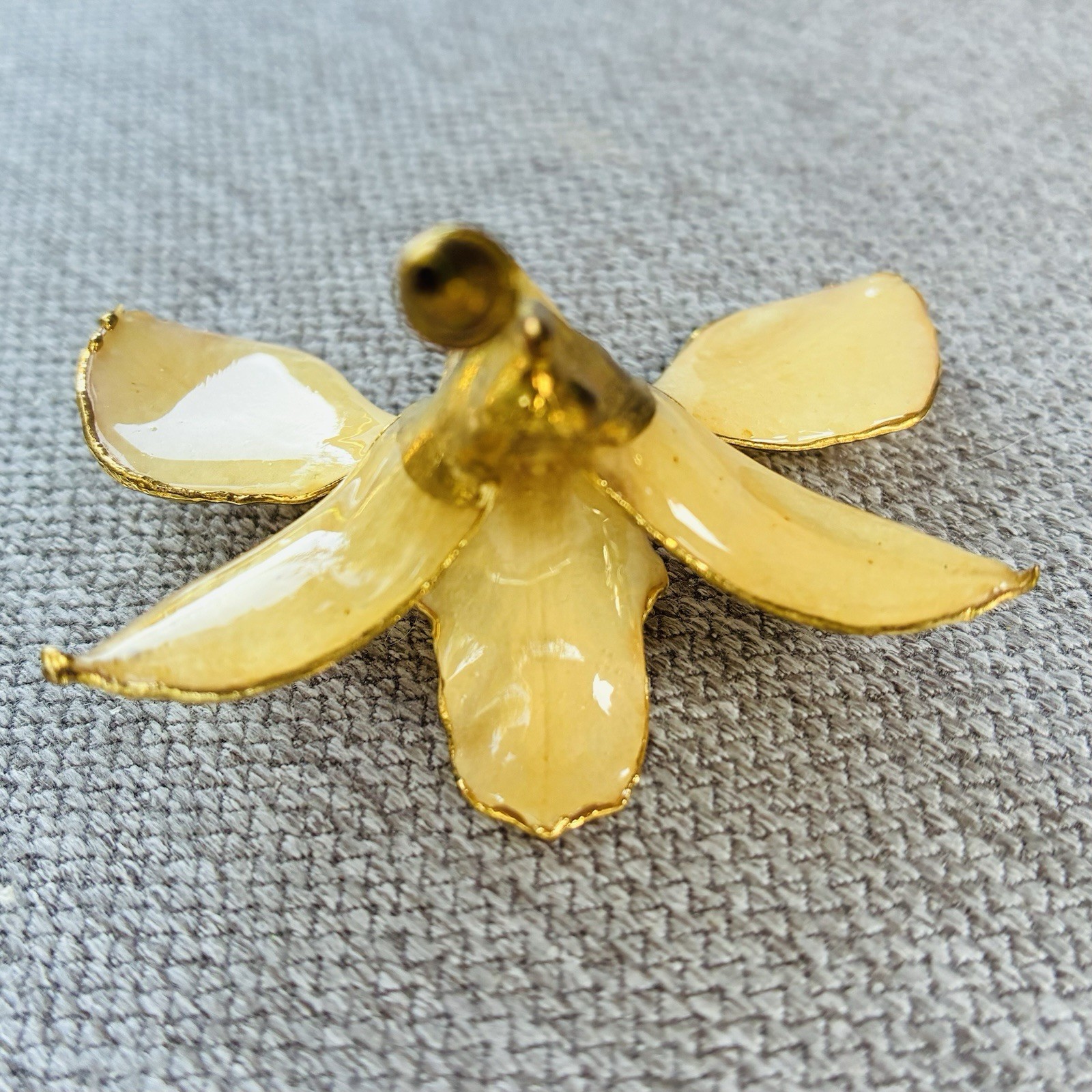 1980’s Vintage Natural Preserved Orchid Brooch Lapel Pin 24k gold plate.