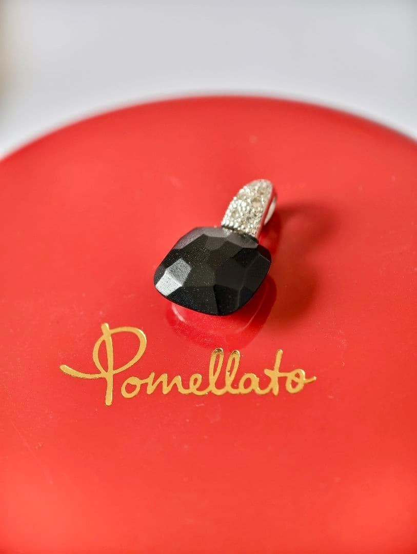 Pomellato Capri Onyx Pendant Top Faceted Black Stone Necklace Charm Italy