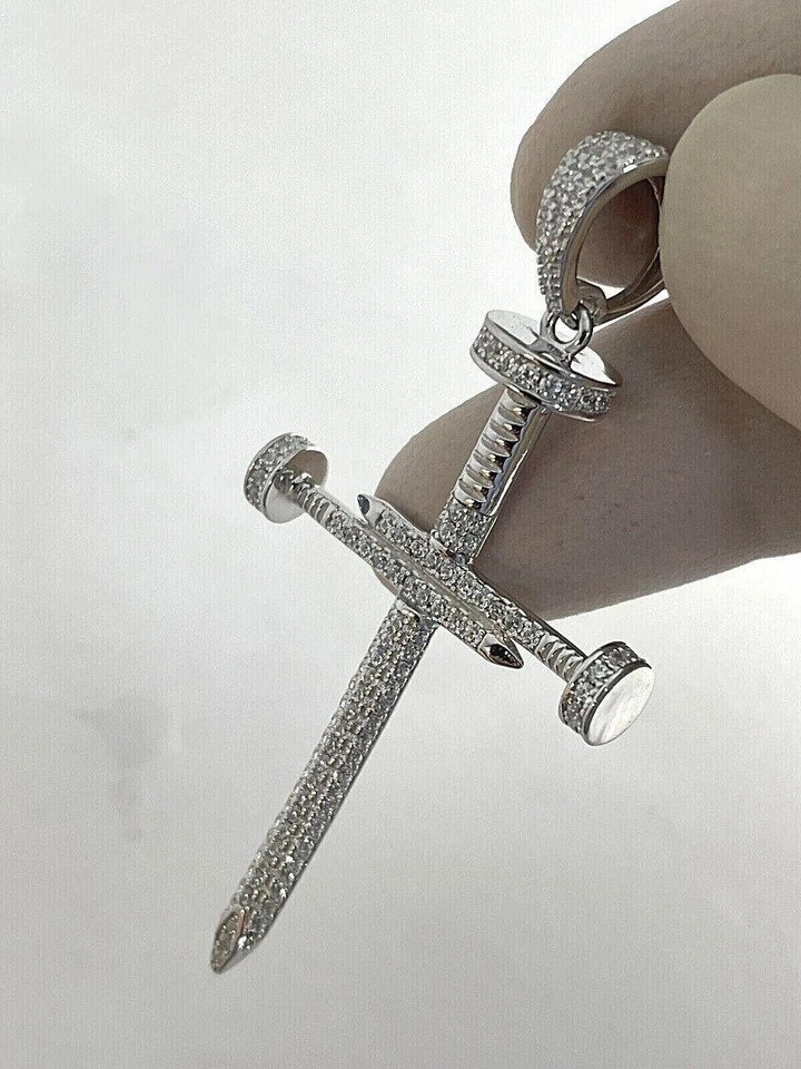 Men’s Iced Out Nail Cross Pendant In 14K White Gold Plated VVSI Real Moissanite