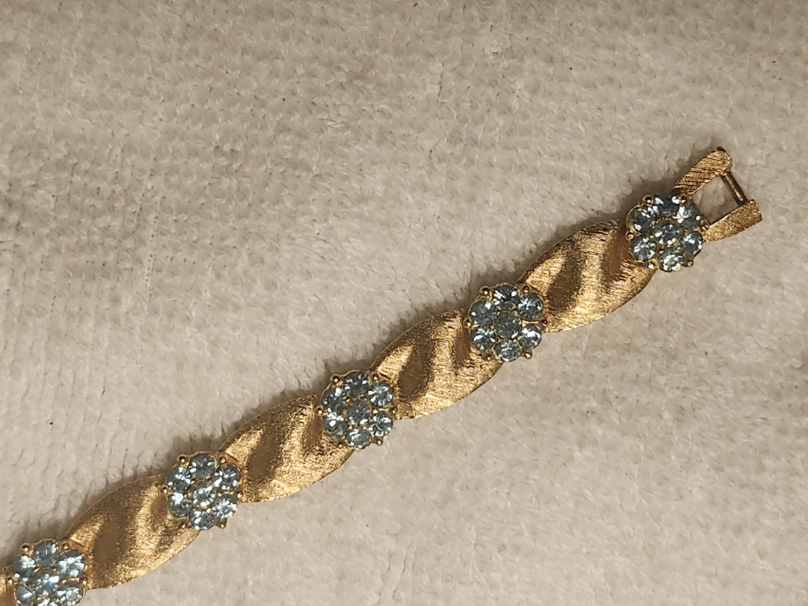 Gold Tone Bar Link Tennis Bracelet Blue Round Crystal Cluster Box Clasp