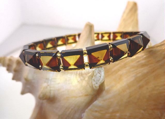 8MM BALTIC SEA FACETED SQUARE PYRAMID BURNT HONEY AMBER STRETCH BRACELET 7.0″