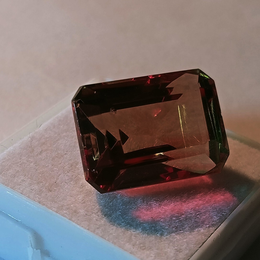 Alexandrite Natural Color Change 18-20Ct Certified Emerald Cut Loose Gemstone
