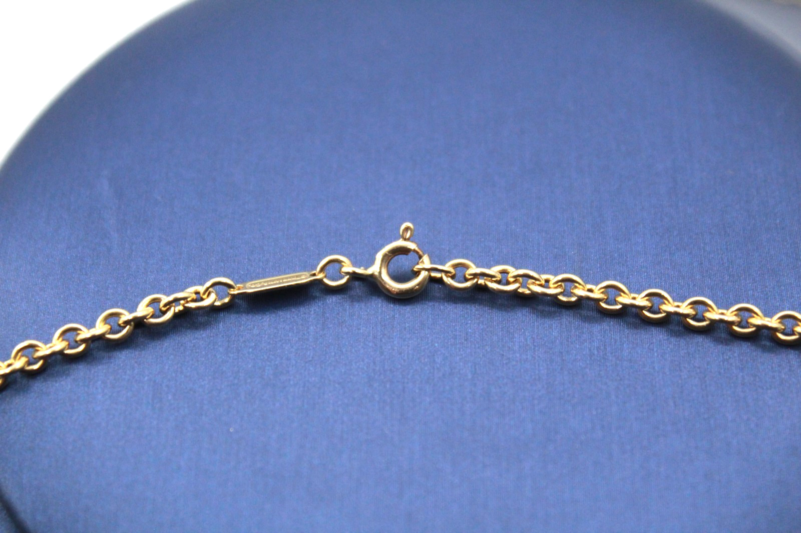 Tiffany & Co. Rolo Link Chain 3mm 24″ 18K Gold