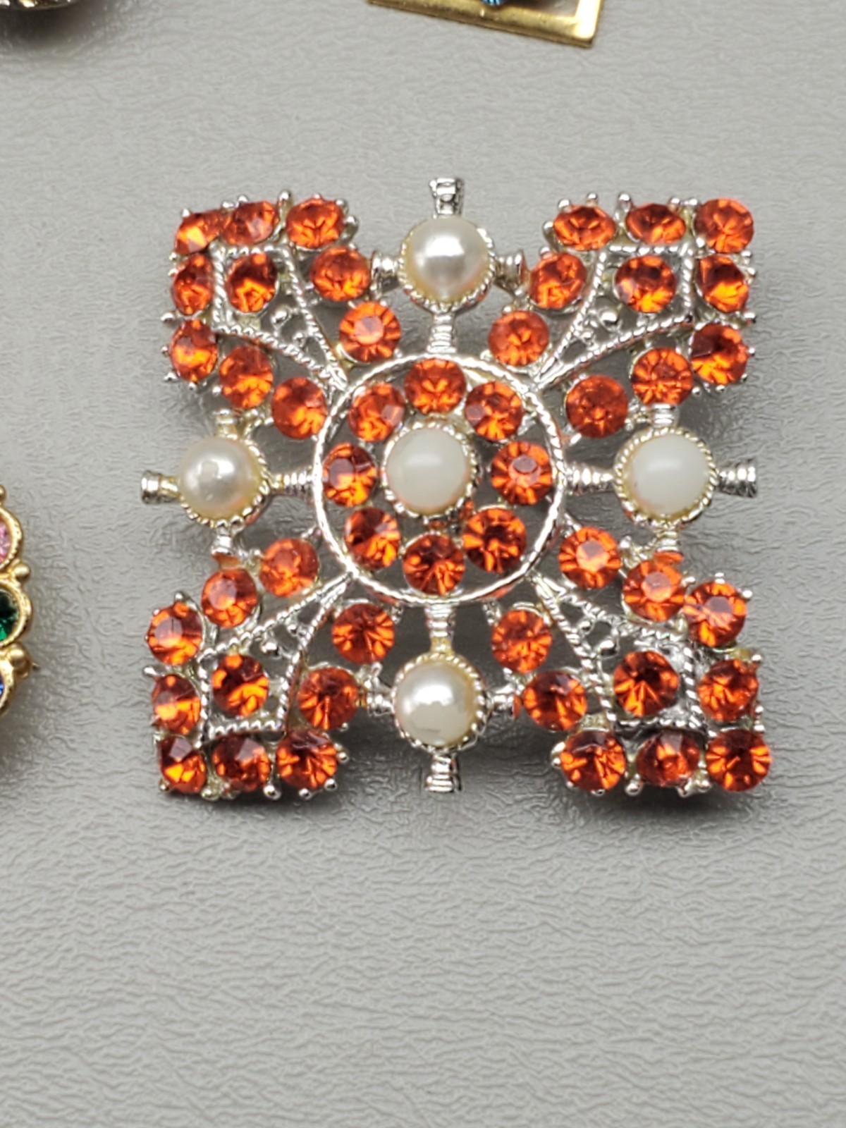 Vintage Modern Brooch Lot Rhinestone Bow Crown Heart Cameo Snowflake 7 Pc
