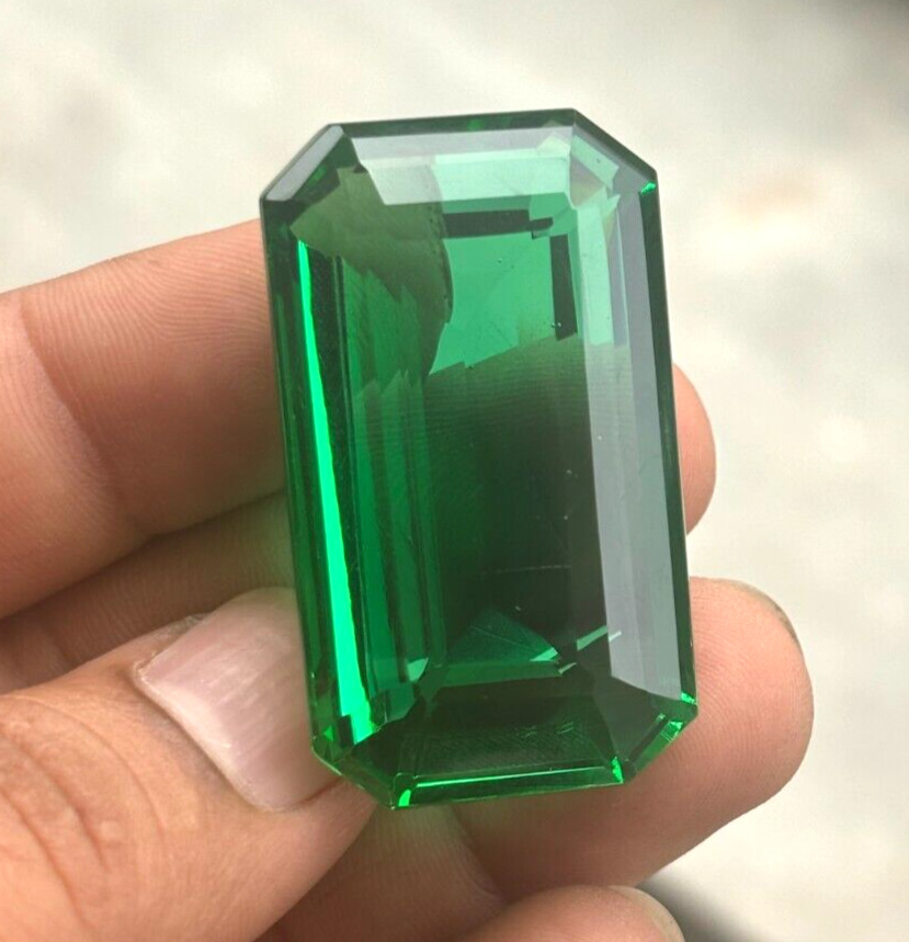 Natural Colombian 155 Cts Rich Green Emerald Shape Loose Certified Gemstone