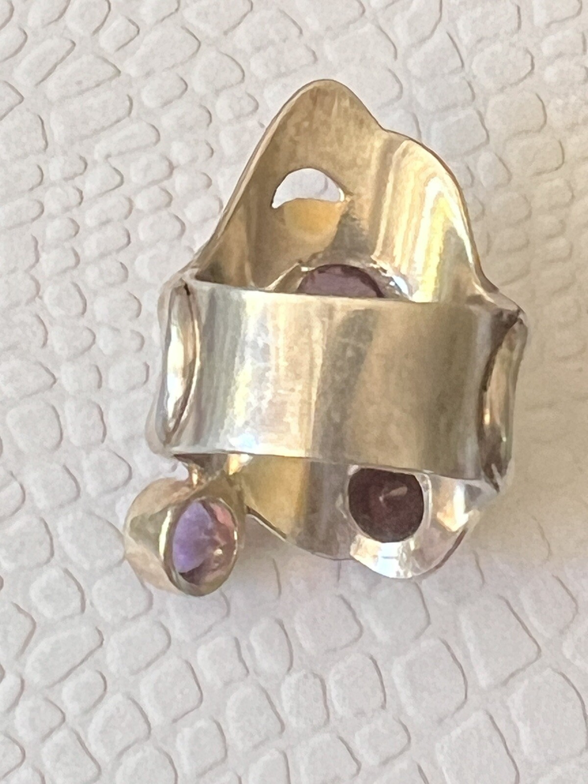 Unique Artisan Signed Yes Two Toned Sterling 925 Amethyst Garnet Wide Band Ring