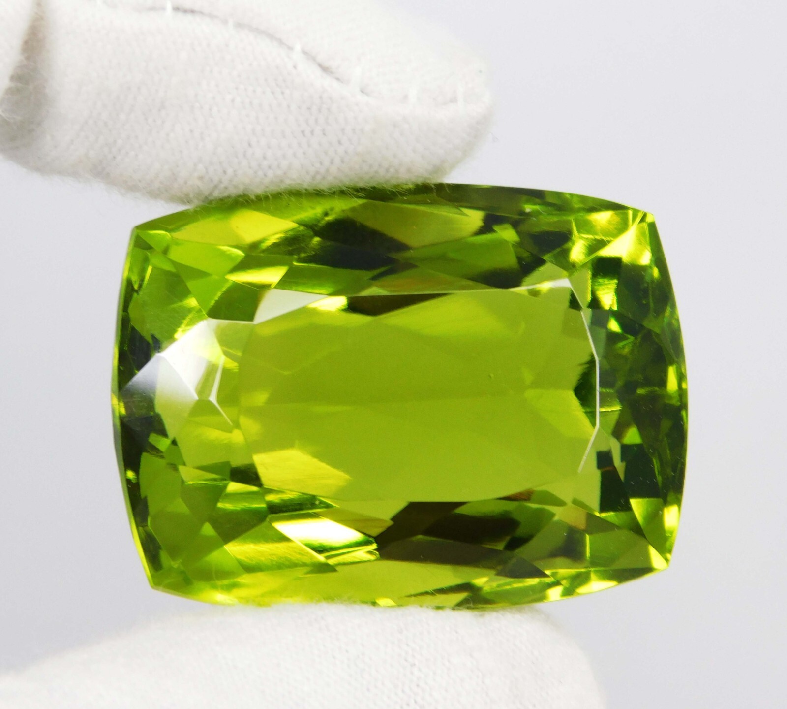 112.65 Ct Natural Green Peridot Cushion Cut Certified Loose Gemstone