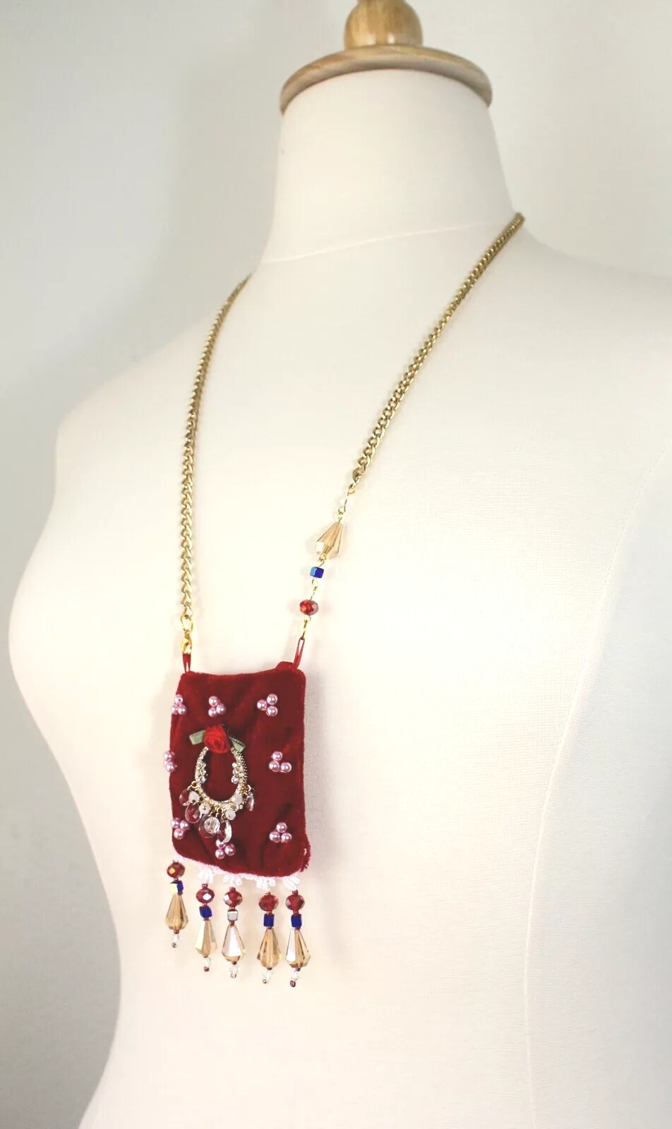 BOHO Handmade Amulet Healing Crystal Key Pouch Necklace Red Beaded Velvet OOAK