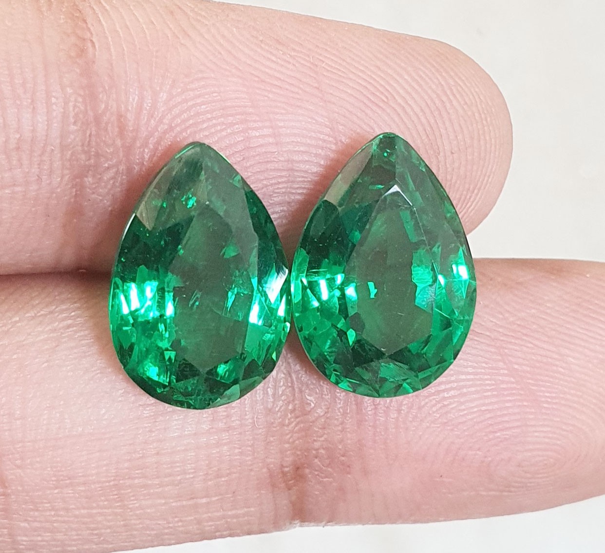 21 Ct Gorgeous Green Zambian Emerald Matching Pair Pear Cut AAA Loose Gemstone